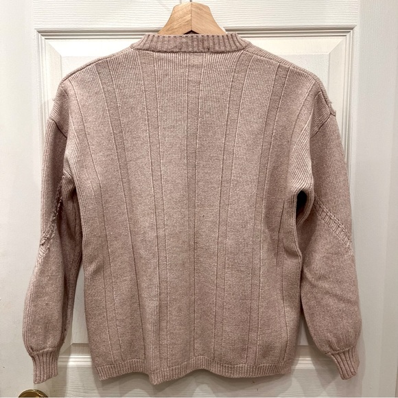 💠3/$10 MAISON MASCALLIER Knit Sweater - Picture 2 of 4